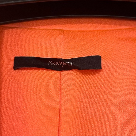 ALEX PERRY Wells Crêpe Satin Blazer UK Size 4 - Picture 6 of 9